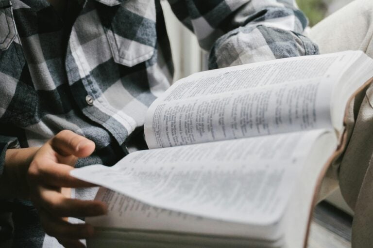 Recommended resources for reading the Bible
